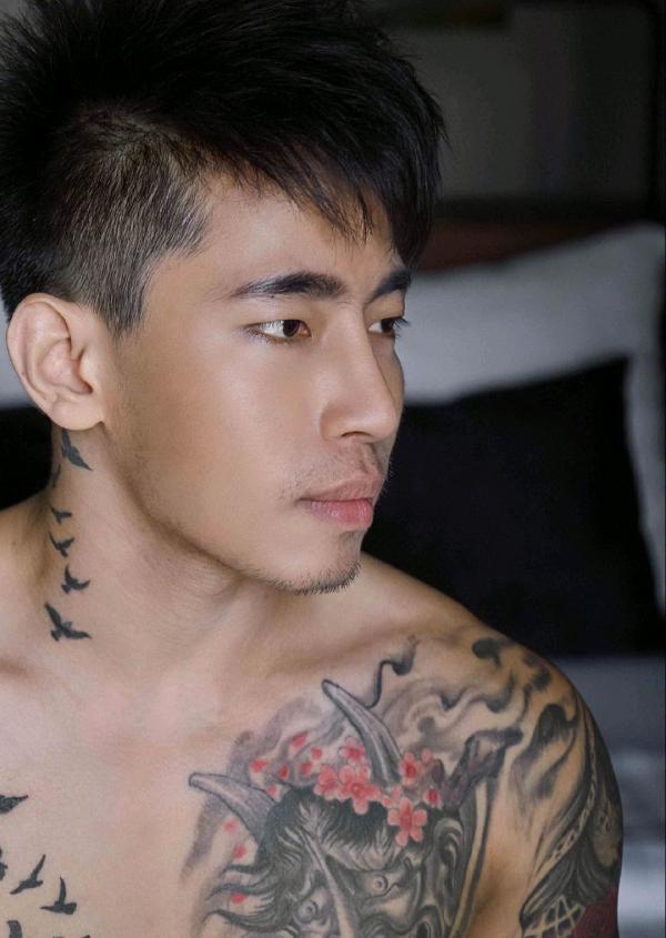 AWAKE-Issue-07--KoKo